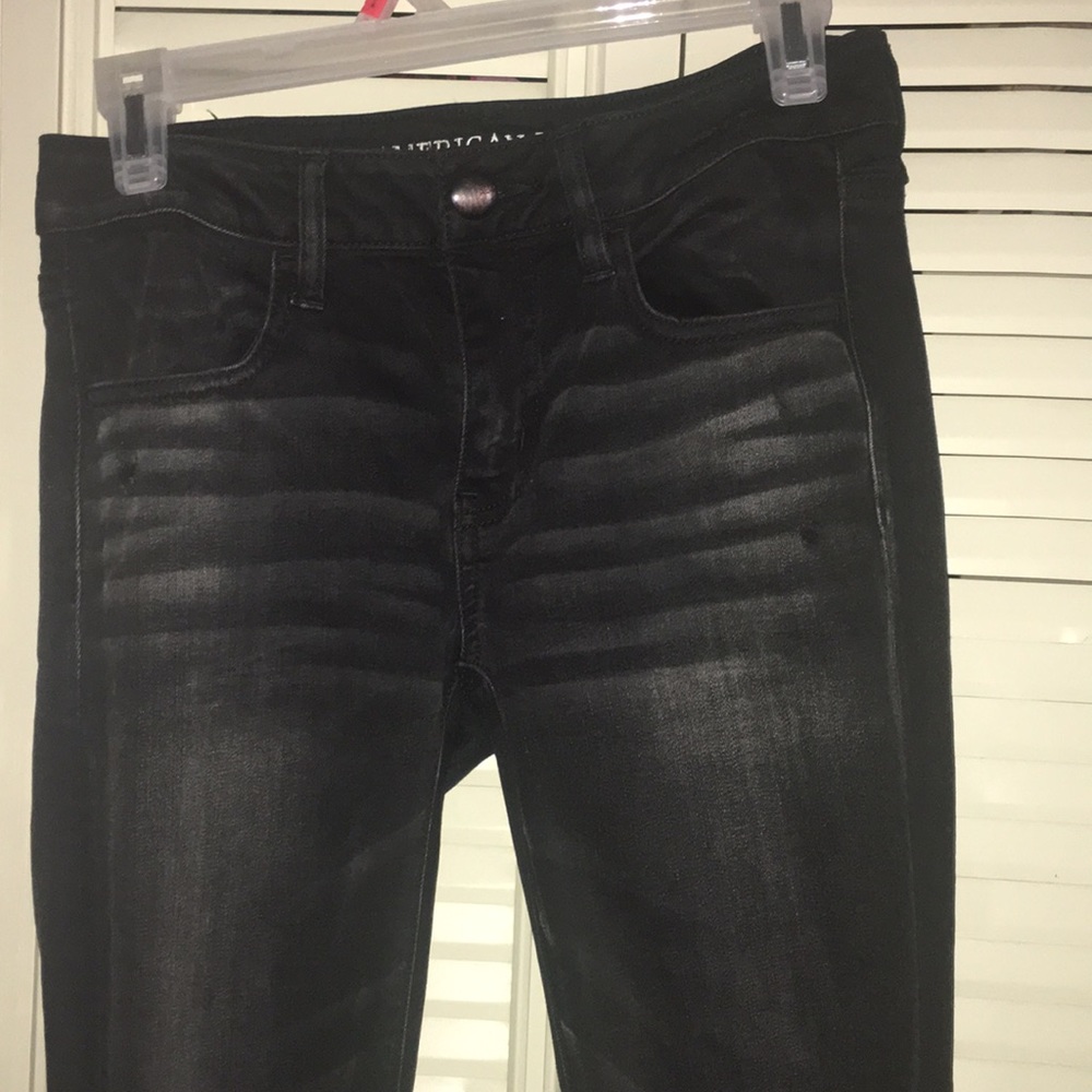 Black American Eagle Ripped Jeans